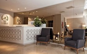 May Ramblas Hotel